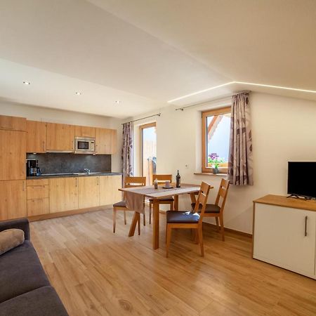 Innergasserhof Ferienwohnung Edelweiss San Martino in Passiria Esterno foto