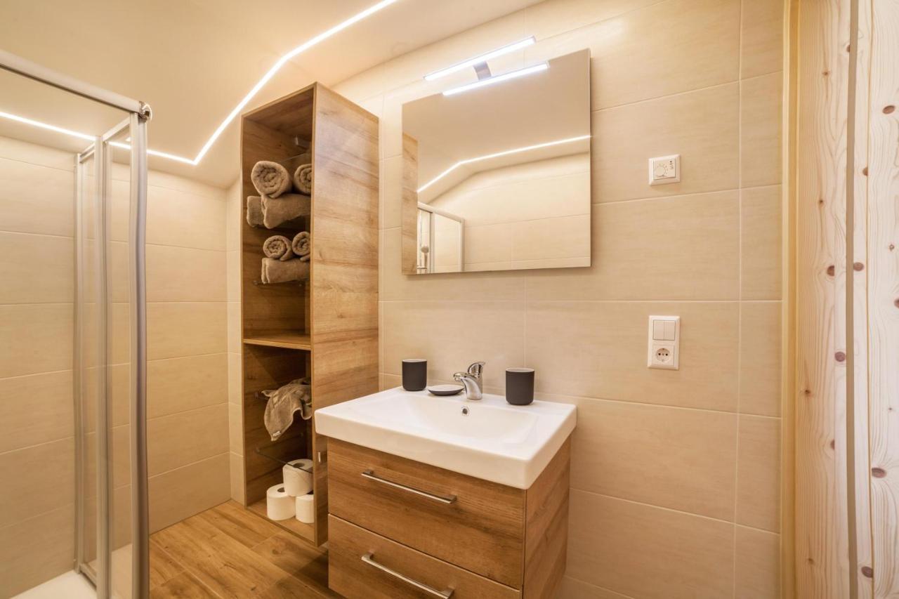 Innergasserhof Ferienwohnung Edelweiss San Martino in Passiria Esterno foto